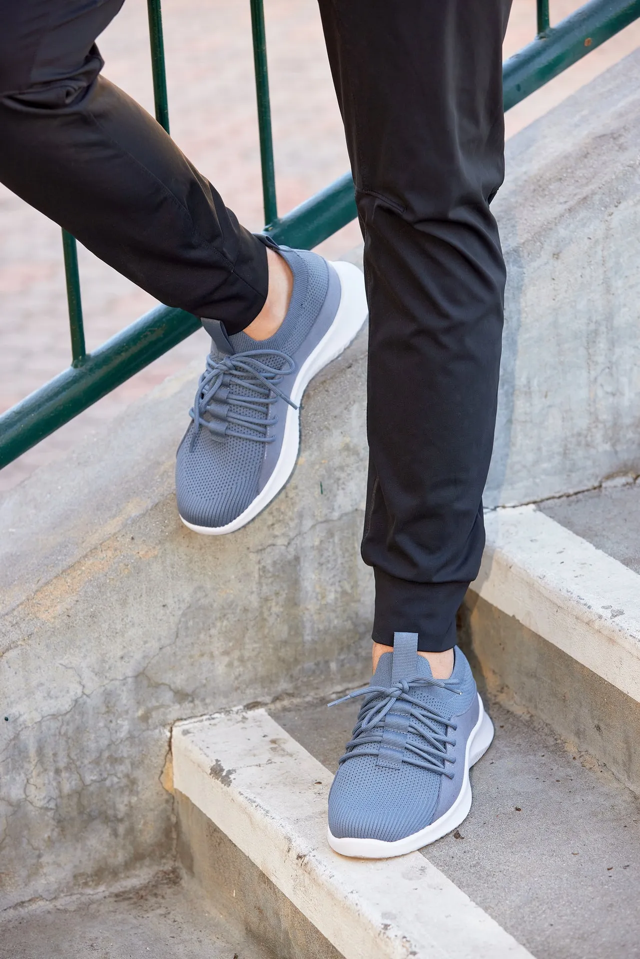 CALTO - Q133 - 2.4 Inches Taller (Light Slate Gray/White Sole) - Ultra Lightweight Sneakers