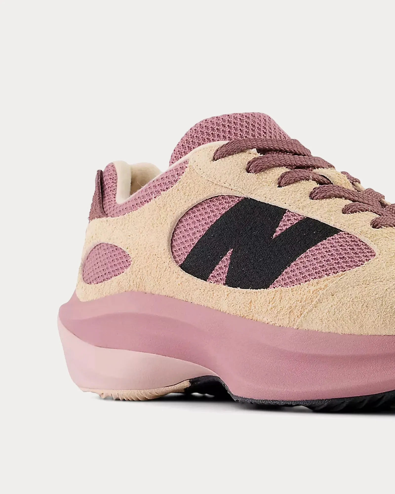 WRPD Runner Licorice / Rosewood Low Top Sneakers